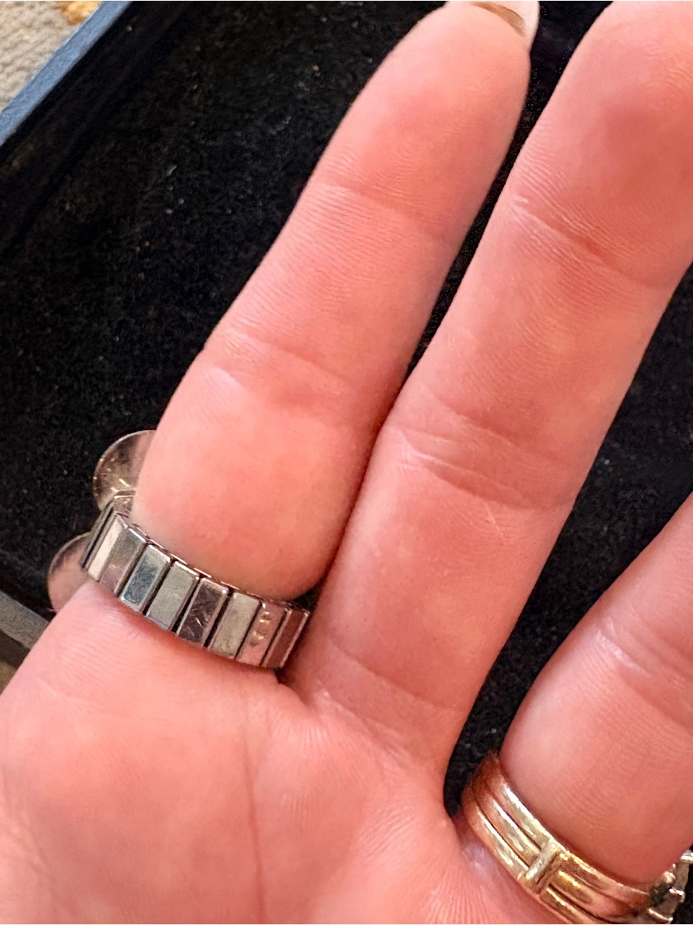Vintage Accutime Flower Ring Watch Silver Tone - Picture 3 of 11